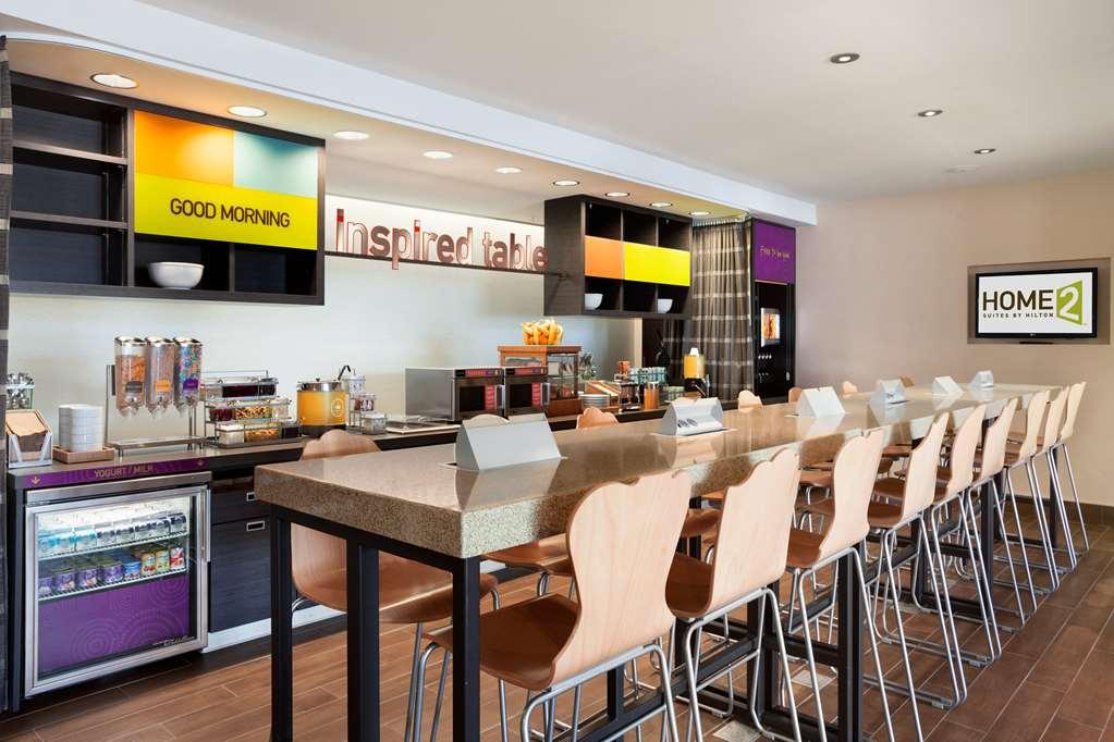 Home2 Suites By Hilton Rahway Restoran fotoğraf